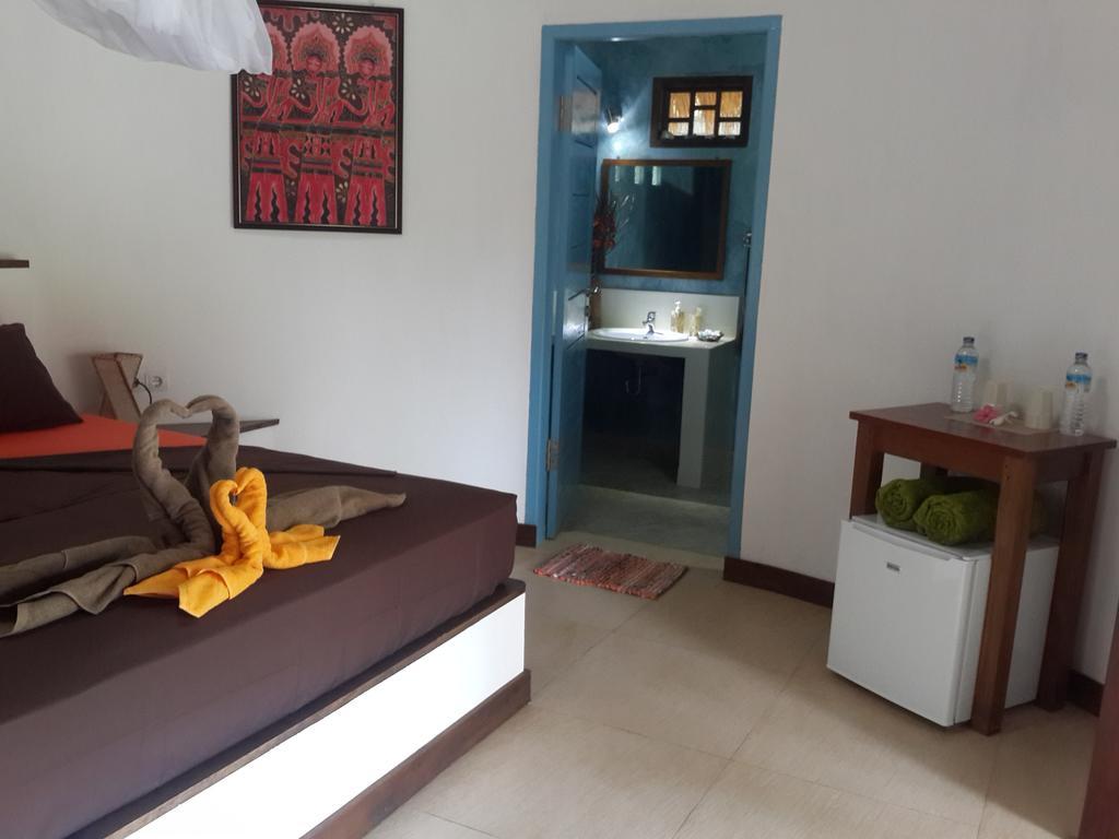 Oasi Bungalows Hotel Gili Air Exterior foto