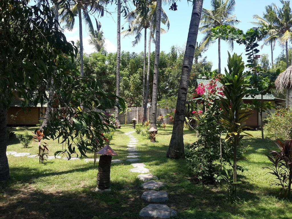 Oasi Bungalows Hotel Gili Air Exterior foto
