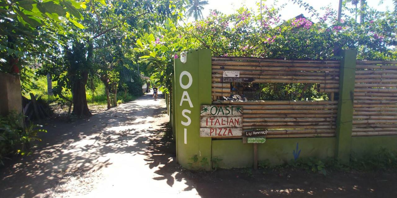 Oasi Bungalows Hotel Gili Air Exterior foto